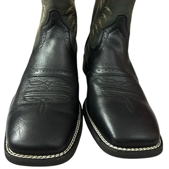 Brand New ARIAT Leather Cowboy Boots in Black Deertan Size 11